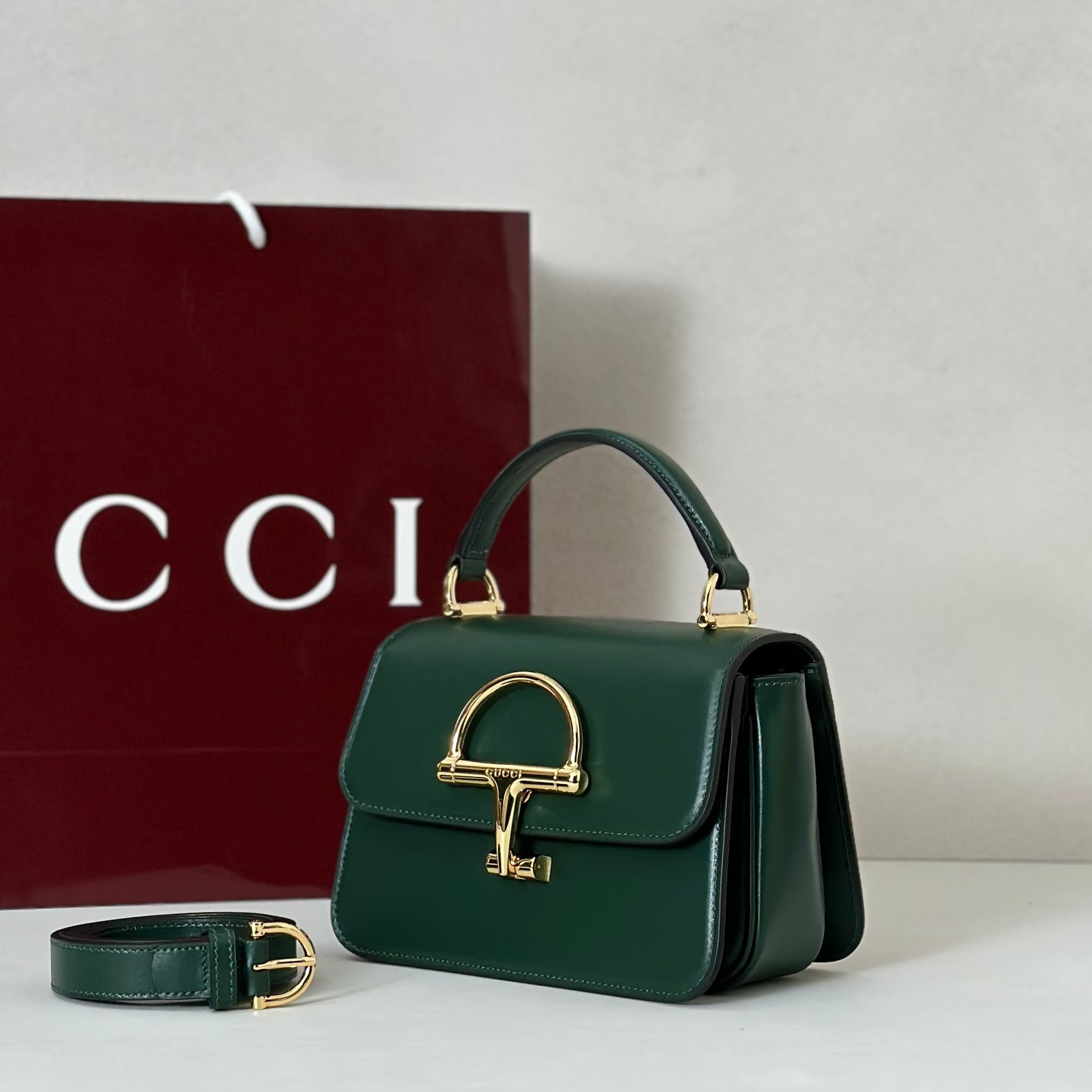 Gucci Siena small top handle bag 855536 Green High