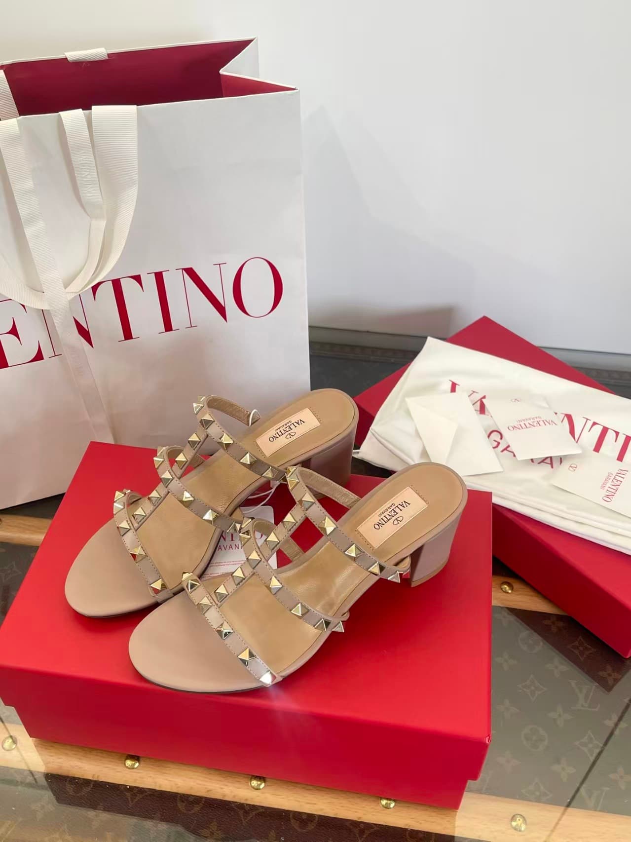 Valentino Garavani Rockstud Slide Sandals