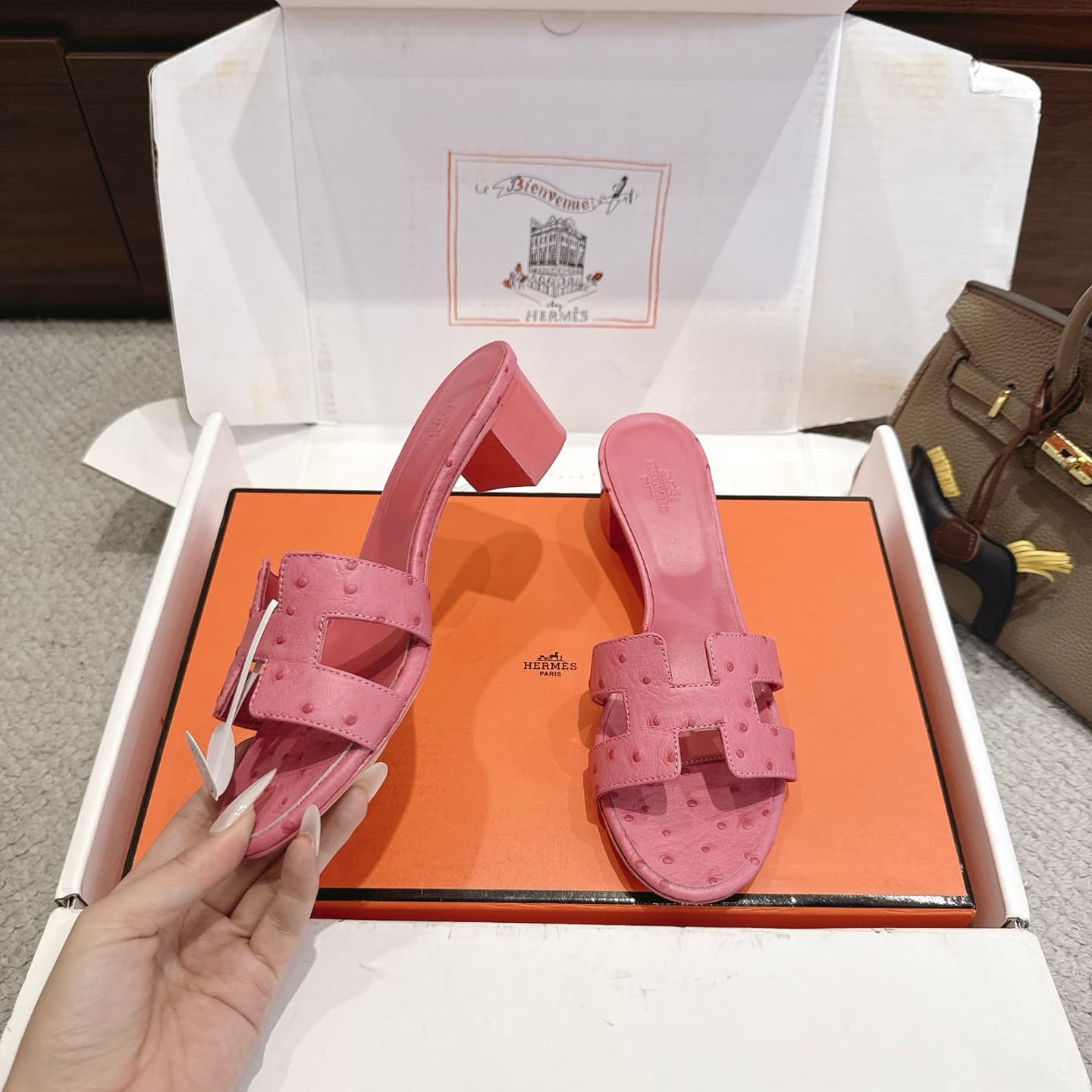 Hermès Oasis Ostrich Leather Sandal Shoes Women
