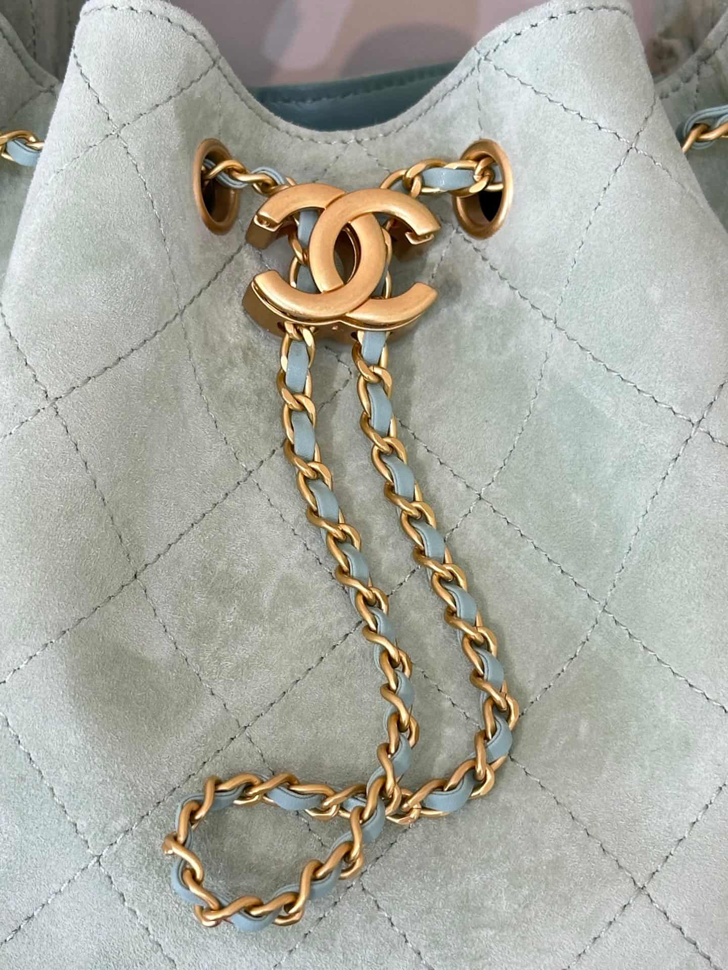 Chanel 25 Small Hobo handbag AS5293 Suede &Gold-tone Metal Green TOP