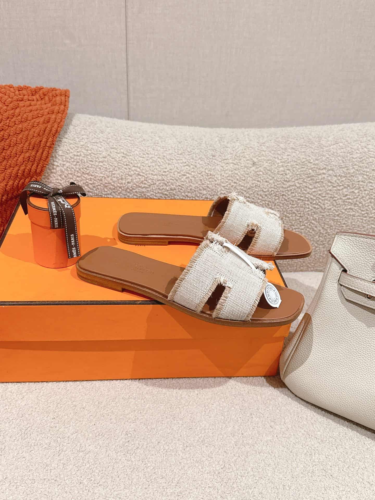 Hermes Oran sandal Shoes Women