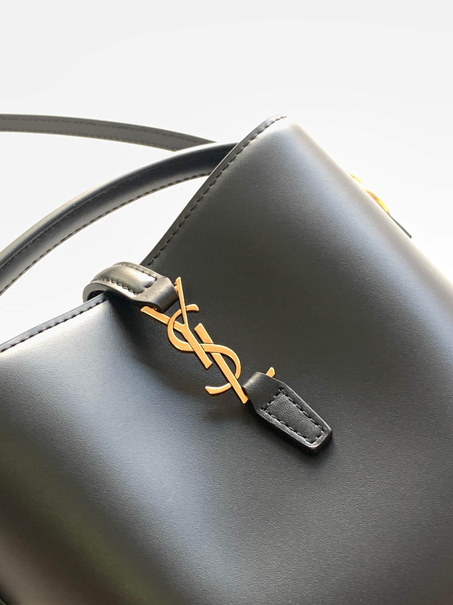 Saint Laurent Le 37 mini black leather bucket bag High