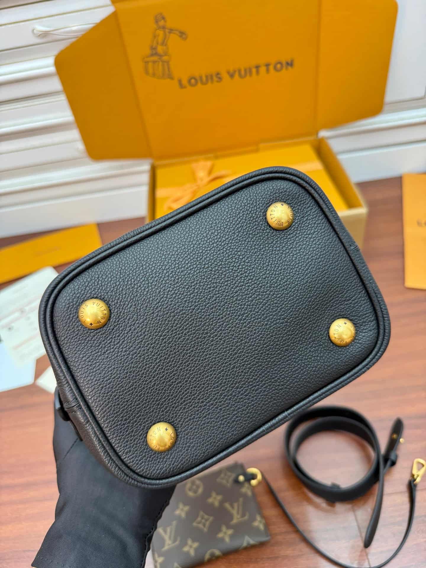 Louis Vuitton Low Key All In BB Black Calf leather M14416 TOP