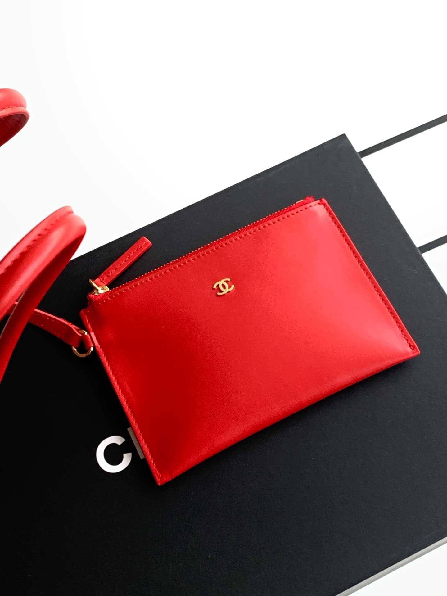 Chanel Coco Beach Large Bucket Bag Embroidered Mesh & Calfskin Transparent & Red AS6189 A