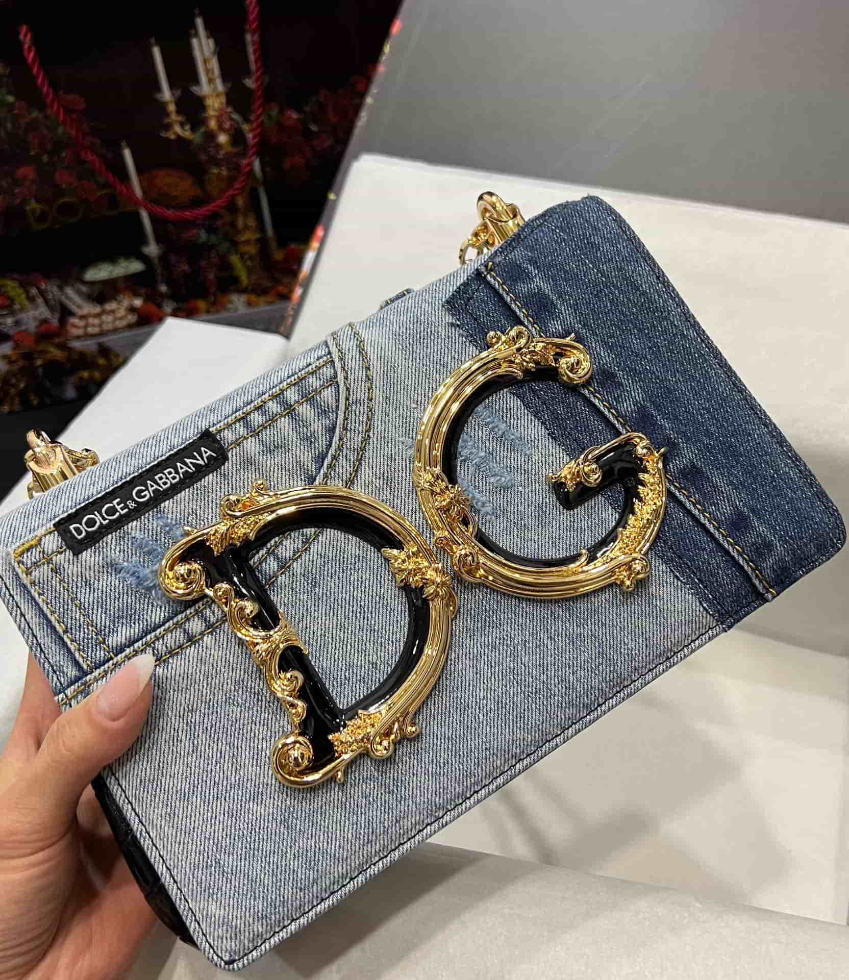 Dolce & Gabbana Denim DG Girls shoulder bag in blue high
