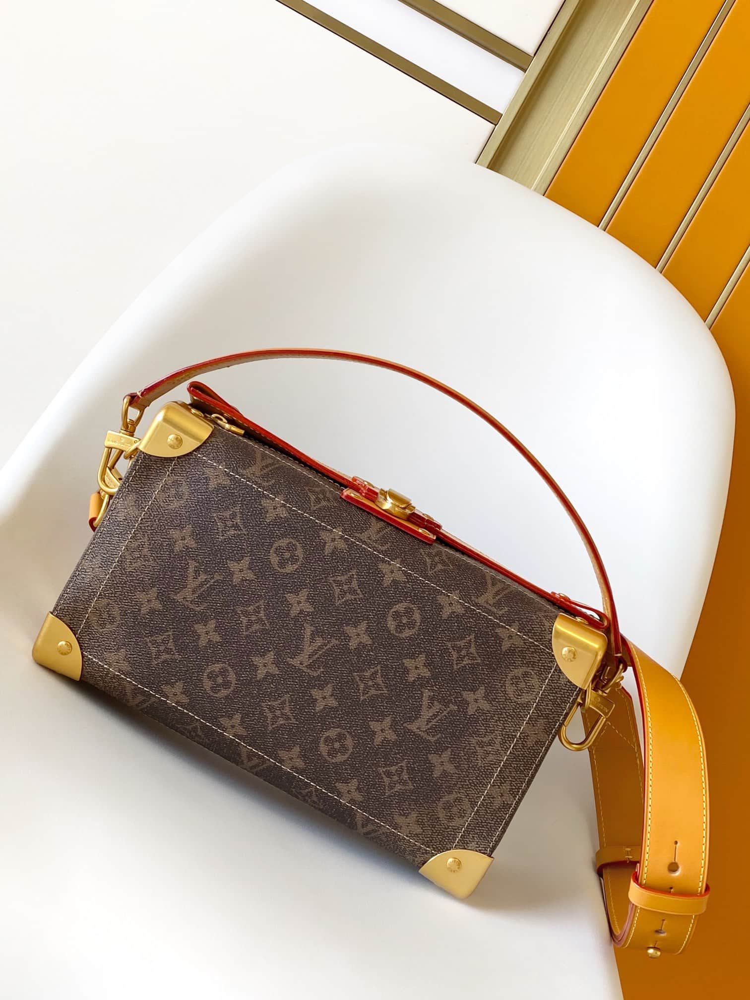 Louis Vuitton Monogram Soul Trunk East West M11536 High