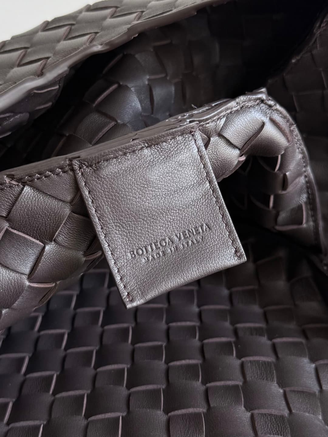 Bottega Veneta Medium Campana shoulder bag in Intrecciato leather Brown TOP