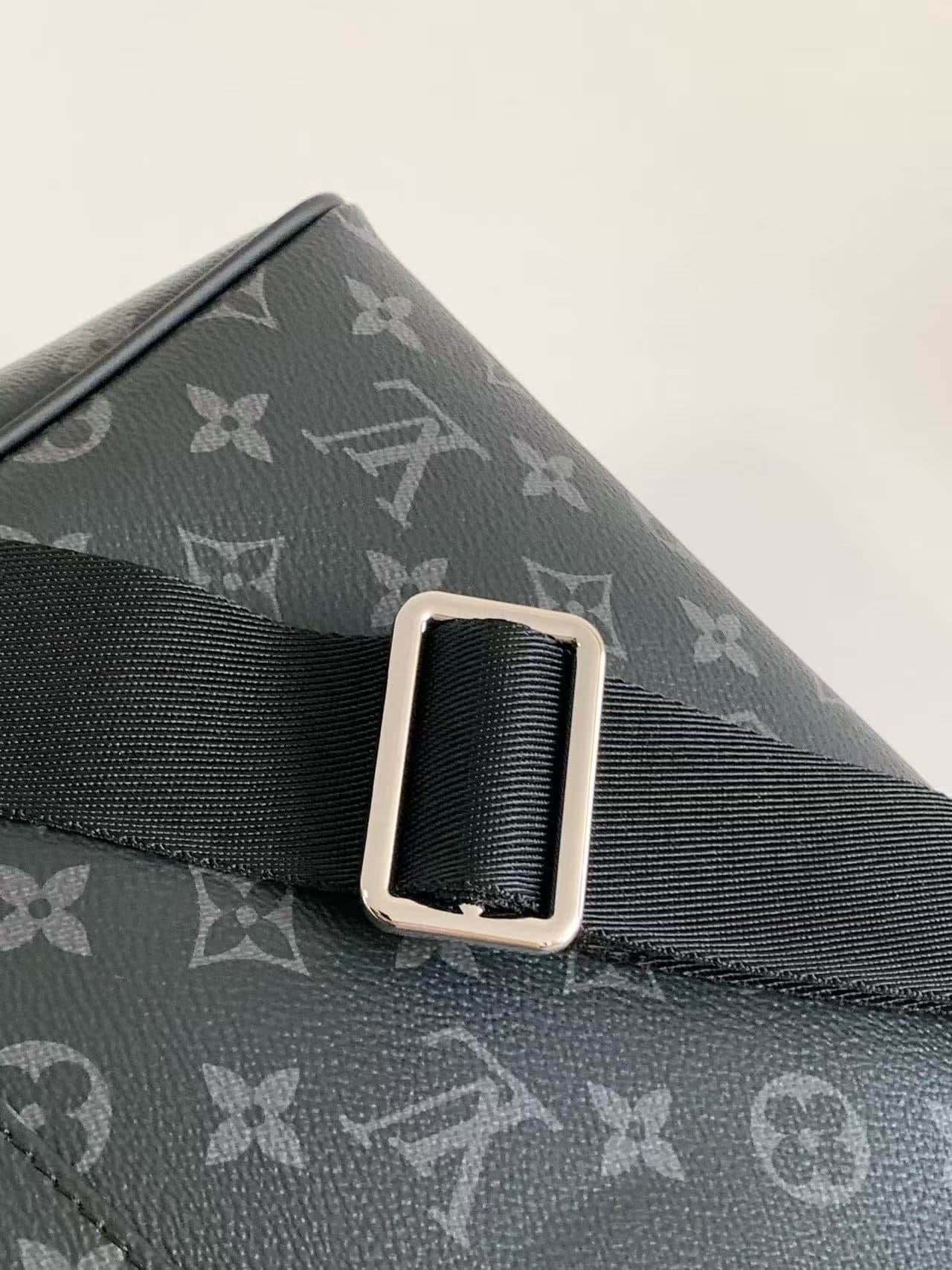Louis Vuitton DISTRICT PM Monogram Eclipse High