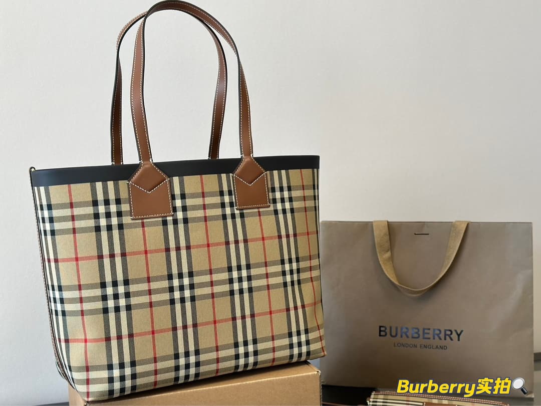 Burberry London Shopping Bag