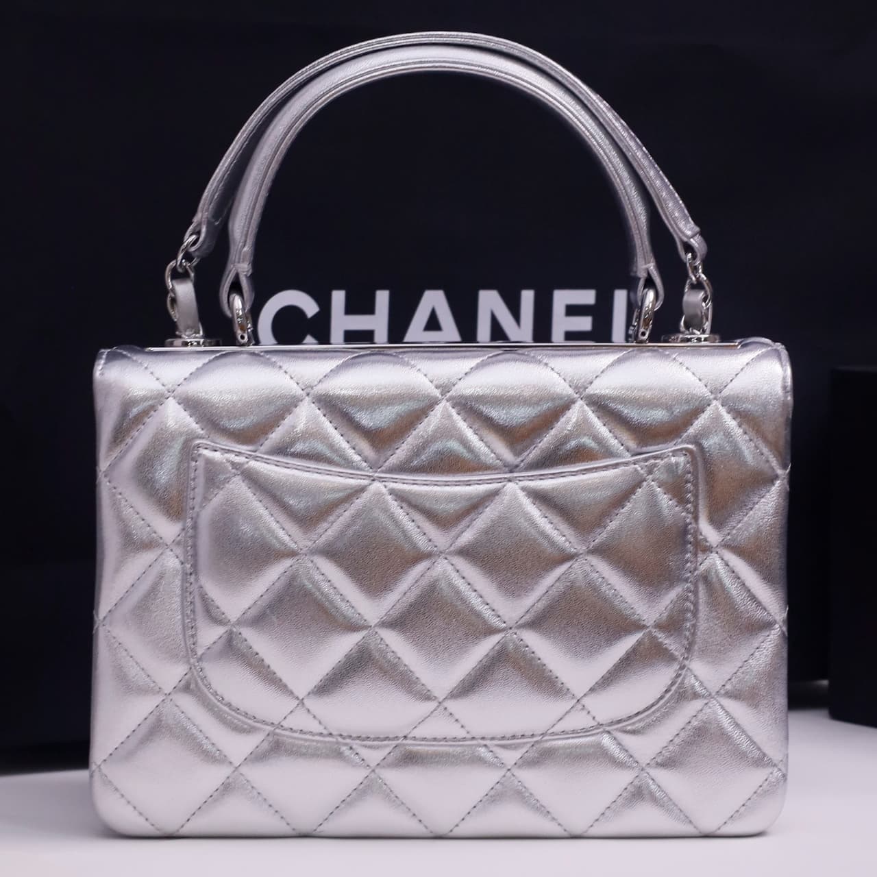 SMALL FLAP BAG WITH TOP HANDLE Lambskin Silver Metal Silver A