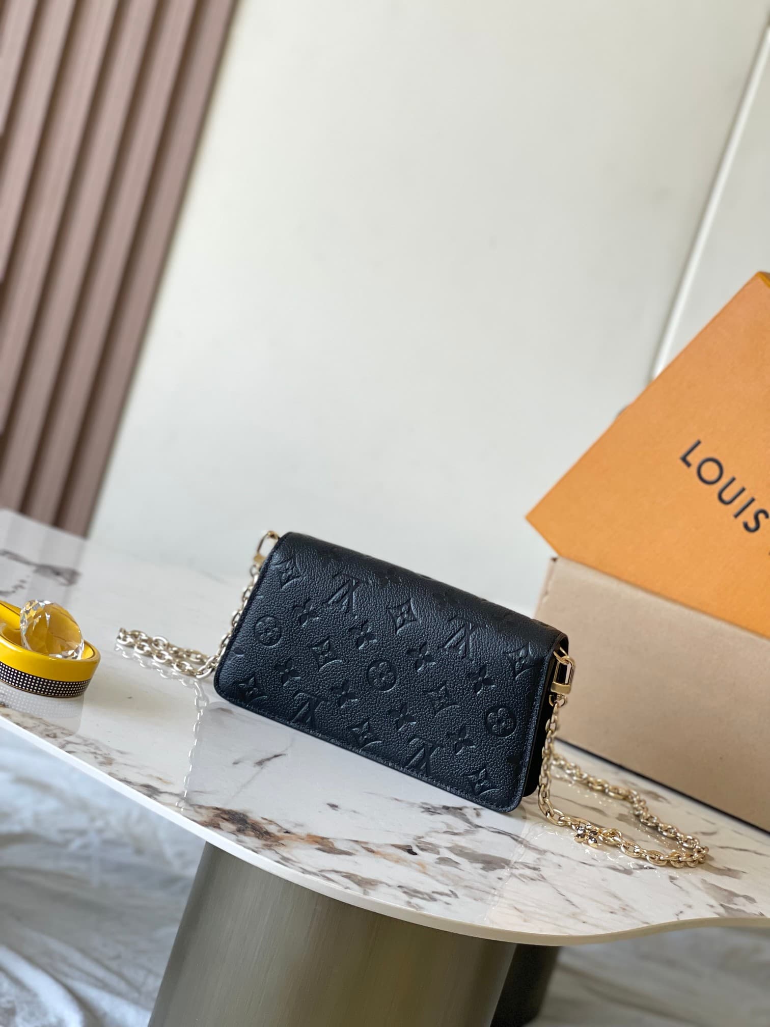 Louis Vuitton Wallet On Chain Métis Black Monogram Empreinte embossed supple grained cowhide leather M82637 TOP