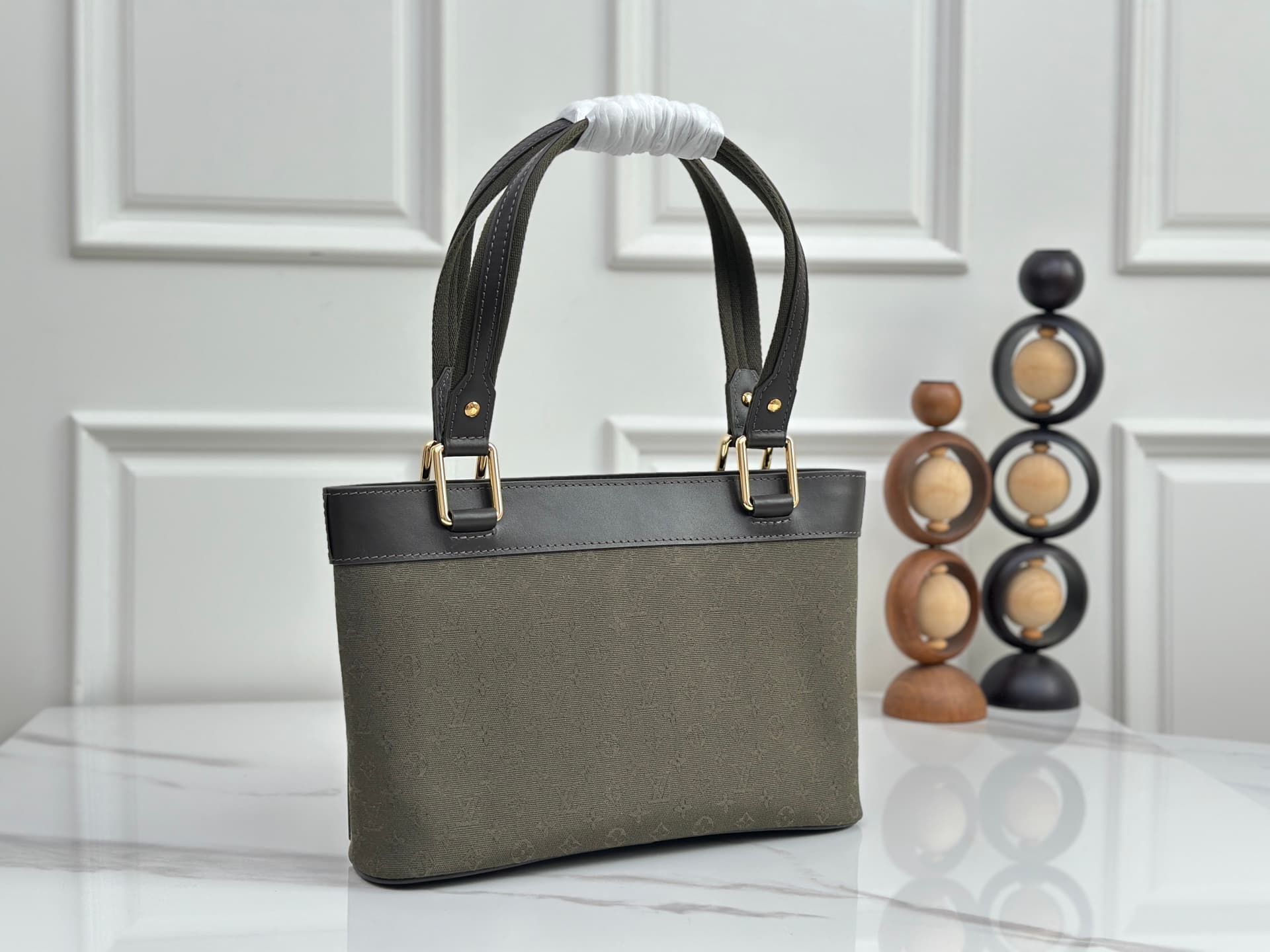 Louis Vuitton Monogram Lin Lucille shoulder bag M92682 High