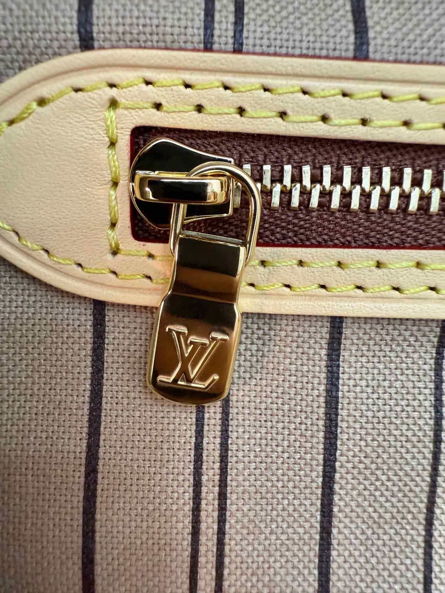 Louis Vuitton Neverfull MM Rose Beige Monogram coated canvas M46975 TOP