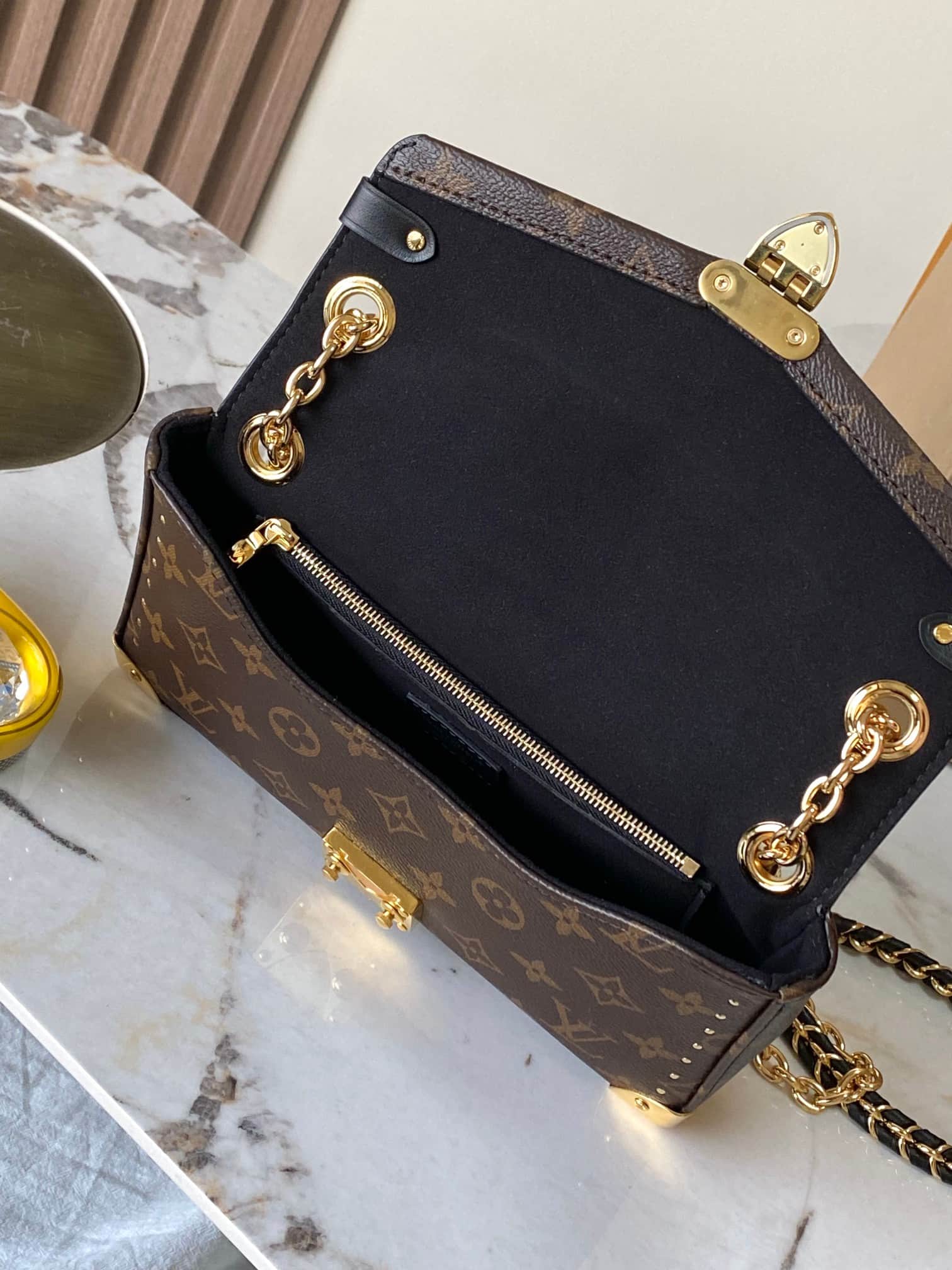 Louis Vuitton Trunkie East West Monogram coated canvas M27266 TOP