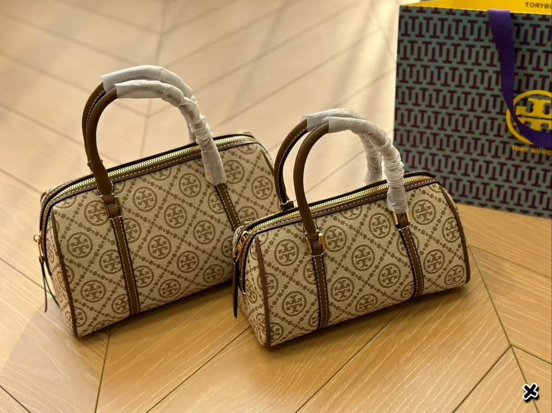 Tory Burch T MONOGRAM PETITE BARREL BAG