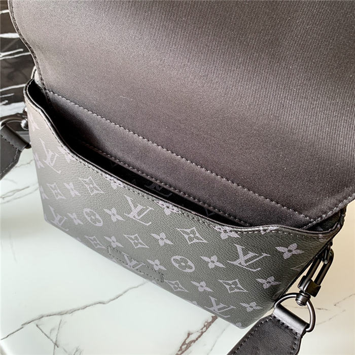 Louis Vuitton STEAMER MESSENGER Monogram Eclipse High