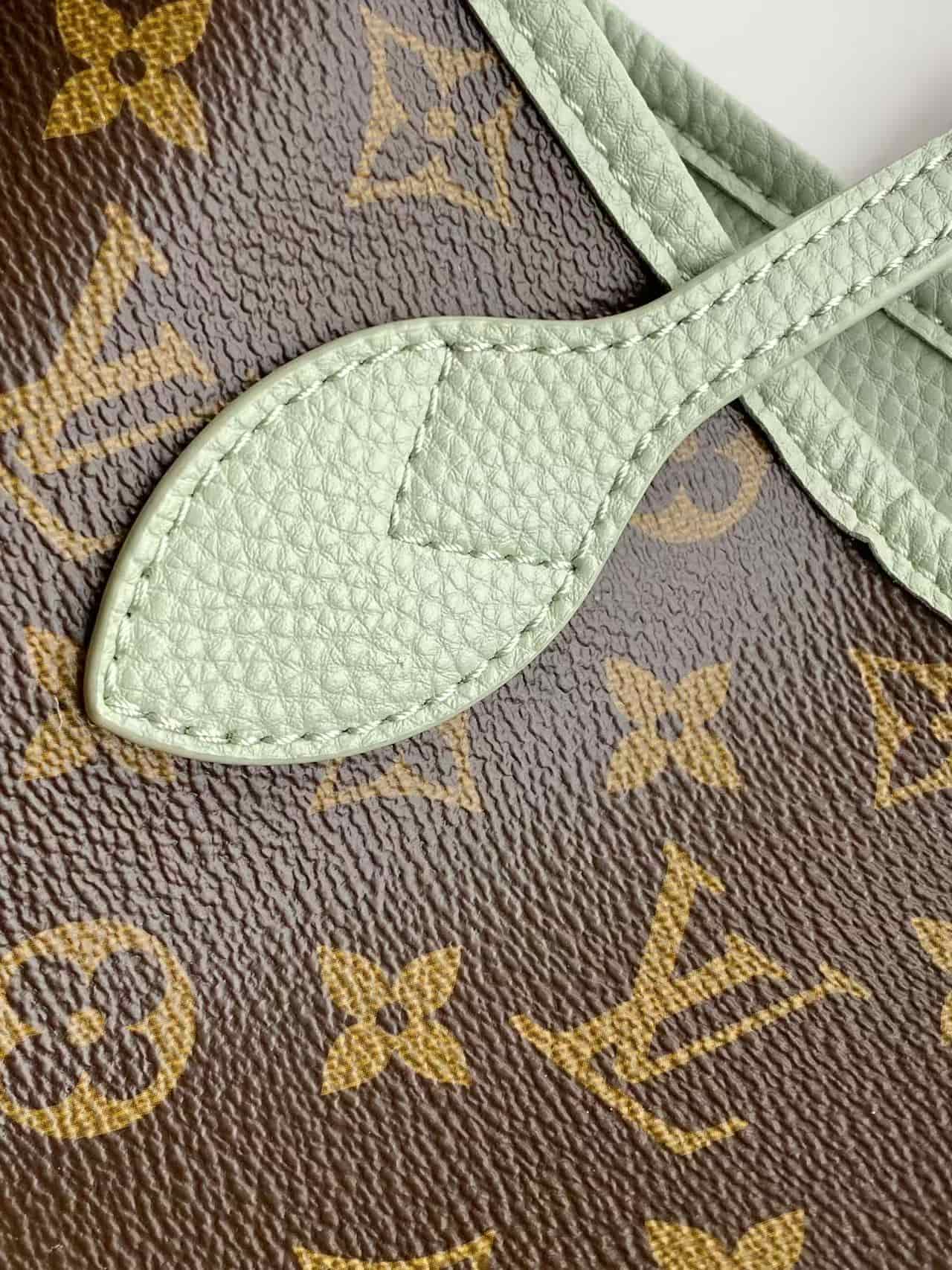 Louis Vuitton Neverfull Bandoulière Inside Out BB Monogram Celadon Cowhide leather M28236 High