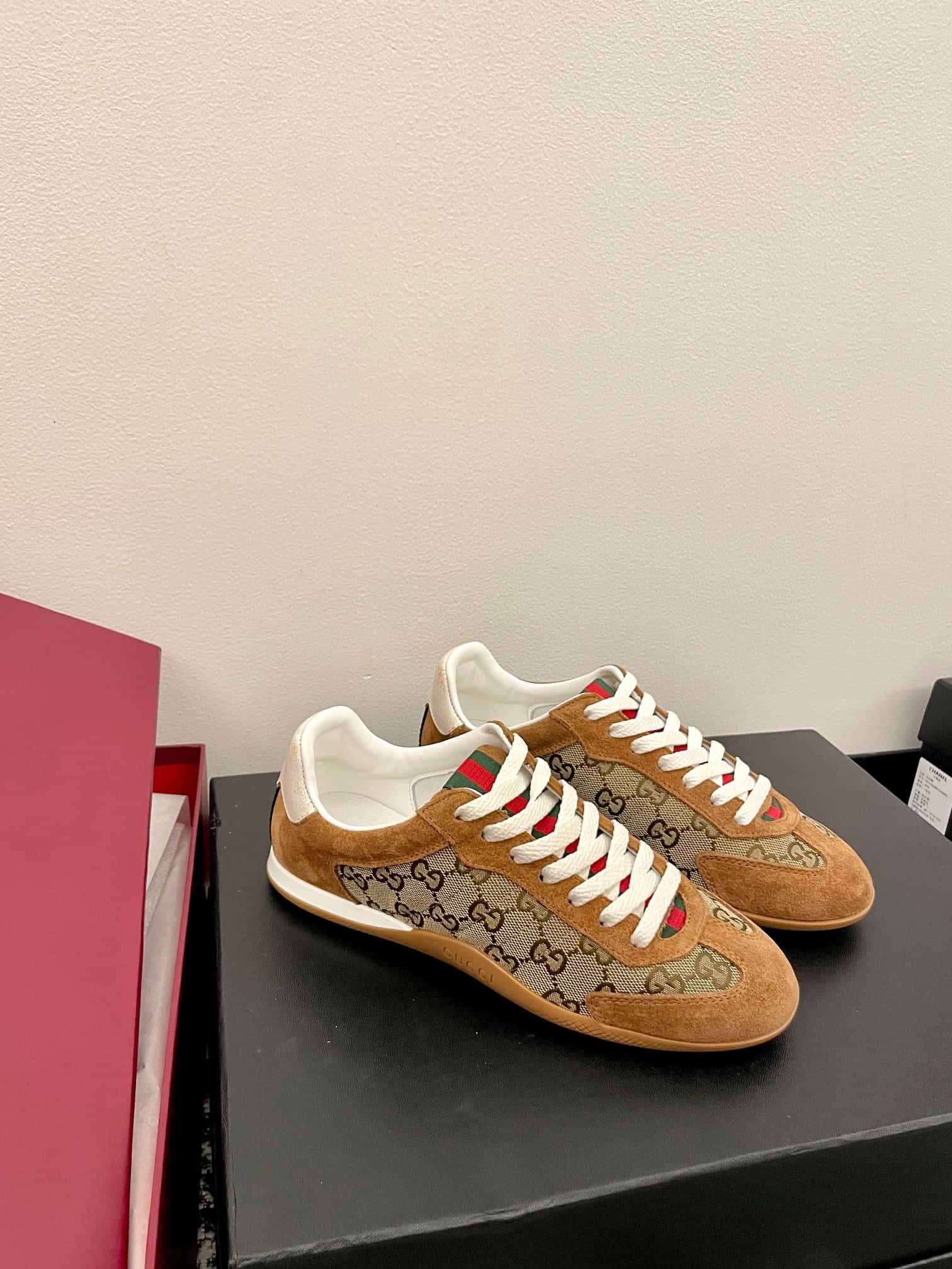 Gucci Shift Sneaker Shoes Men Women