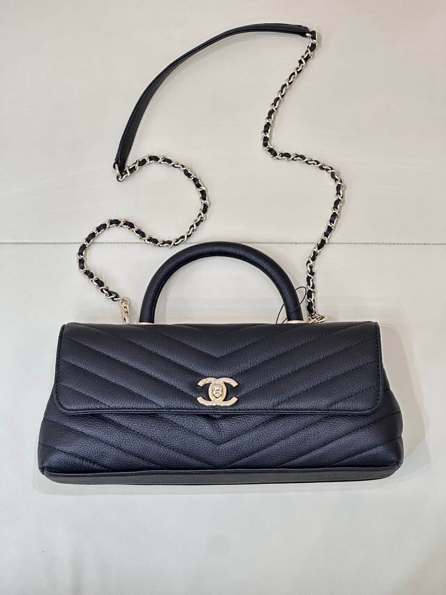 Chanel Maxi Flap Bag with Top Handle Grained Calfskin& Gold-Tone Metal AS6091 Black TOP