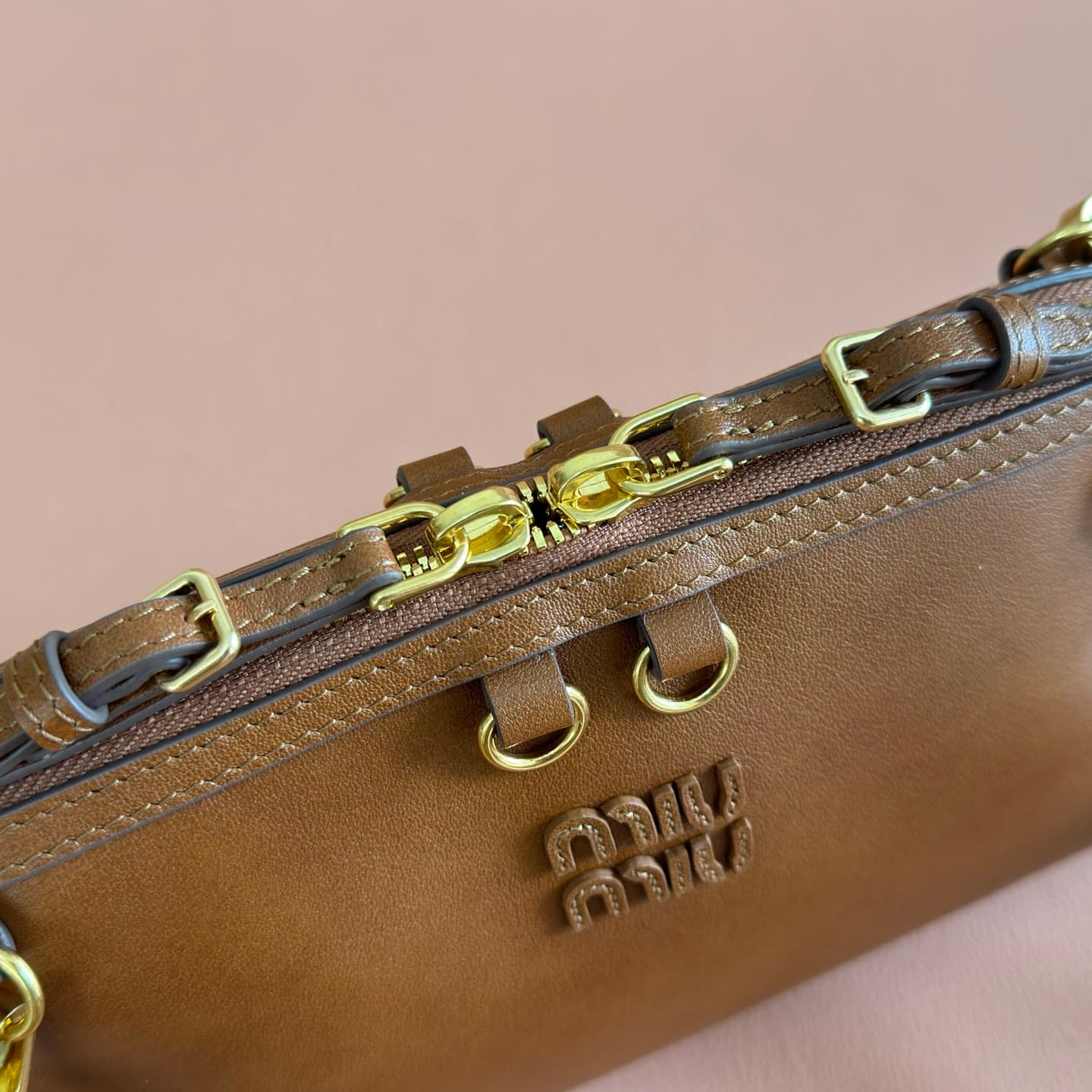 Miu Miu Caprice leather clutch 5BF131 Brown TOP