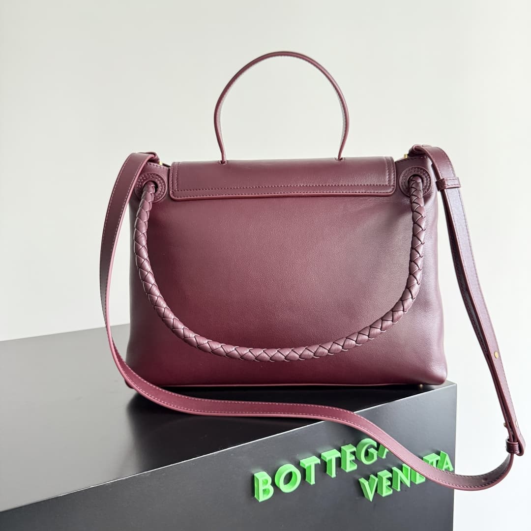 BV Ciao Ciao Medium Top handle bag in silky calf leather TOP