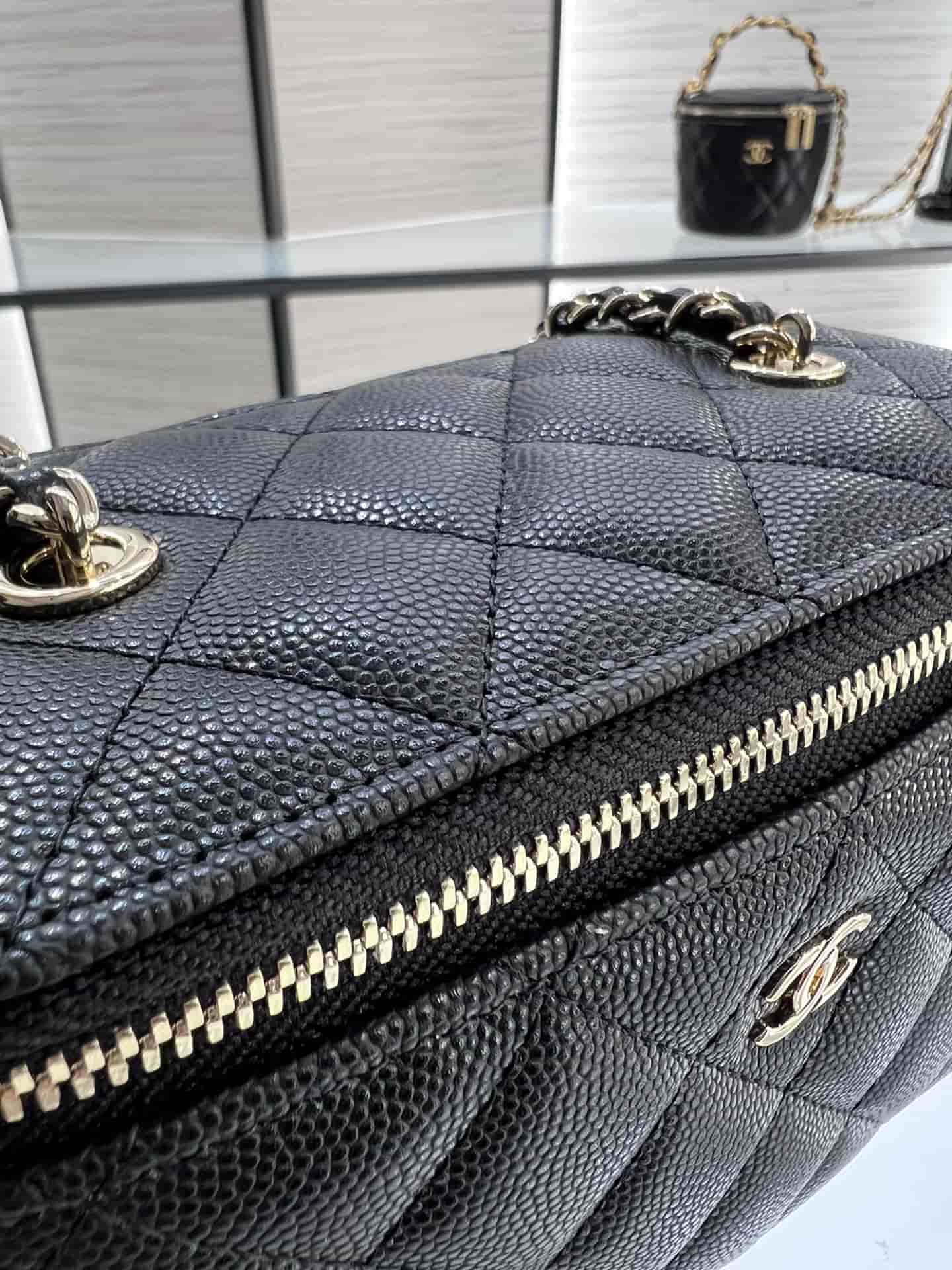 Chanel Classic Long Vanity with Chain Grained Calfskin & Gold-Tone Metal Black AP1341 High