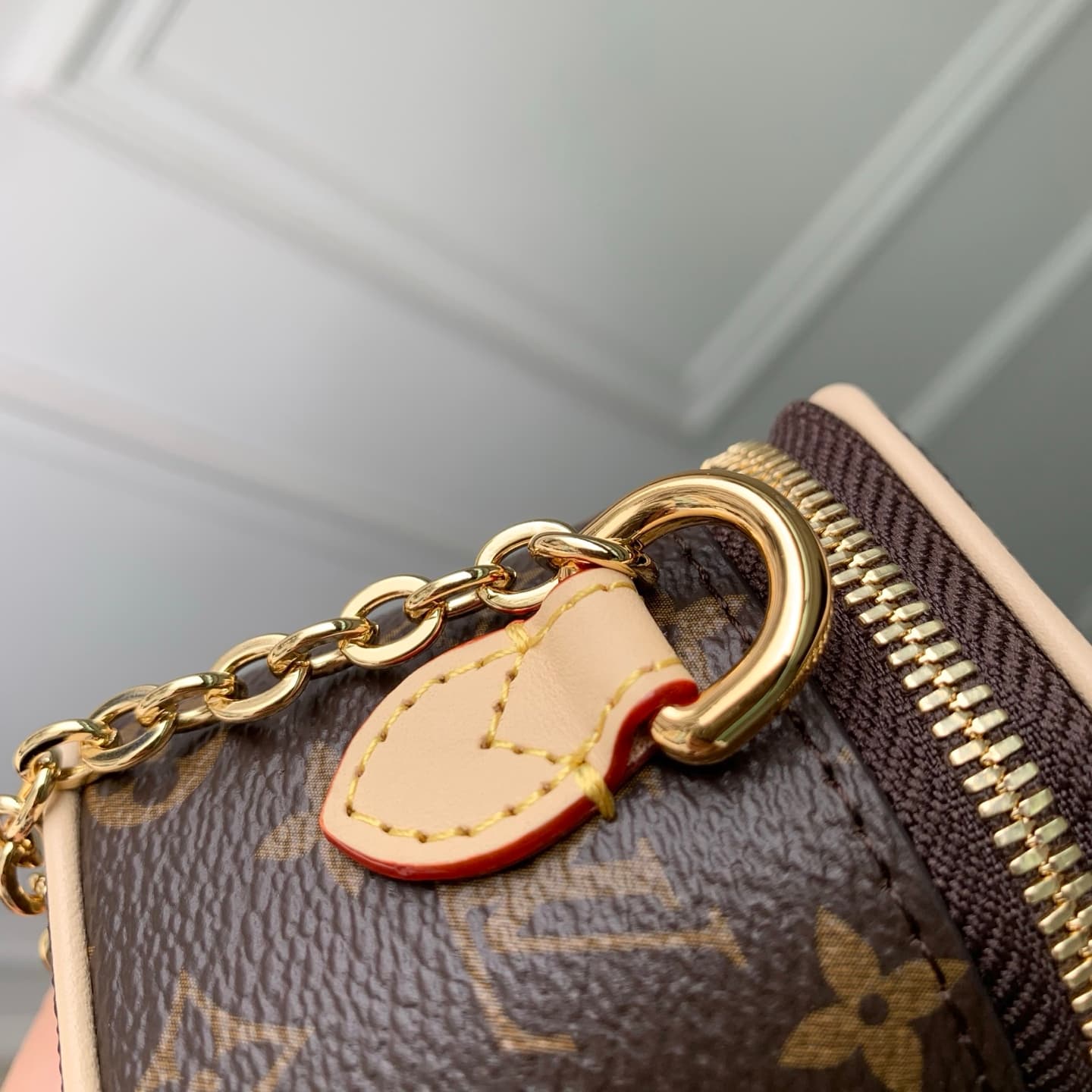 Louis Vuitton Micro Vanity Case Monogram coated canvas M03772 High