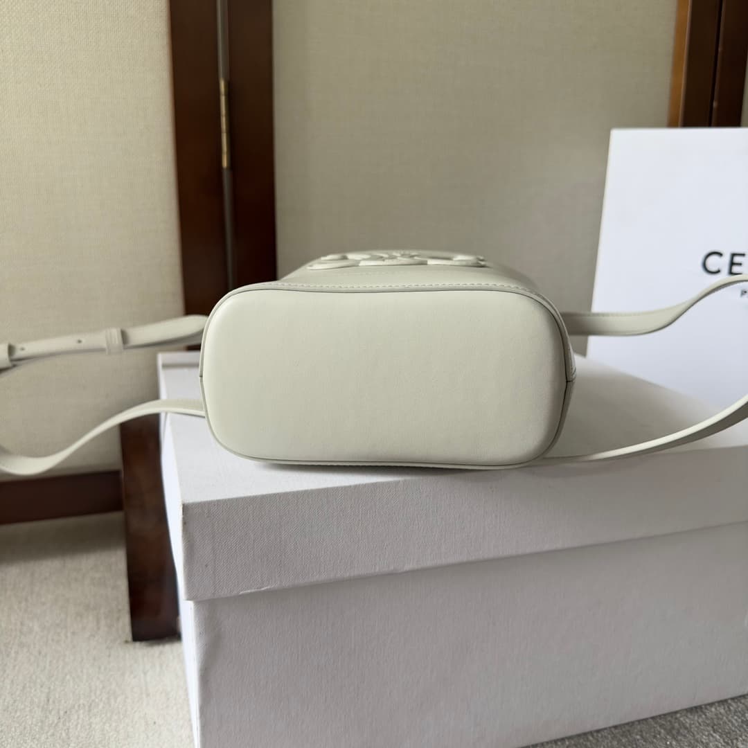 CELINE Small Bucket Bag in White Smooth Calfskin Leather High
