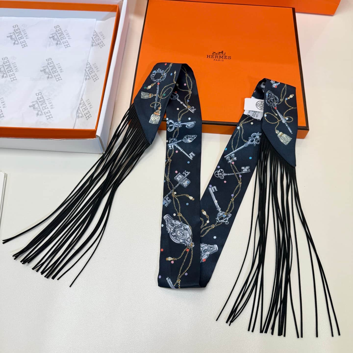 Hermes Les Cles a Pois Fringed Silk Twilly