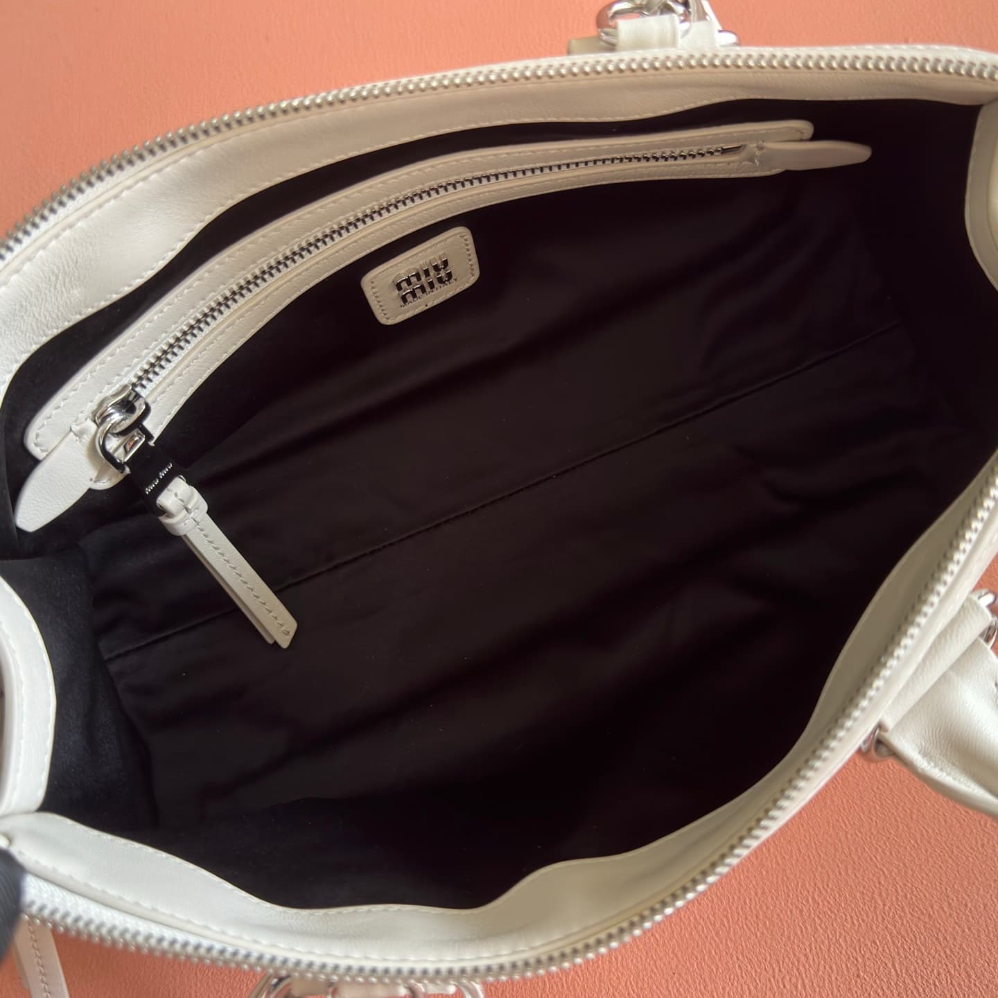 Miu Miu Arcadie bag Smooth Leather 5BA332 White TOP