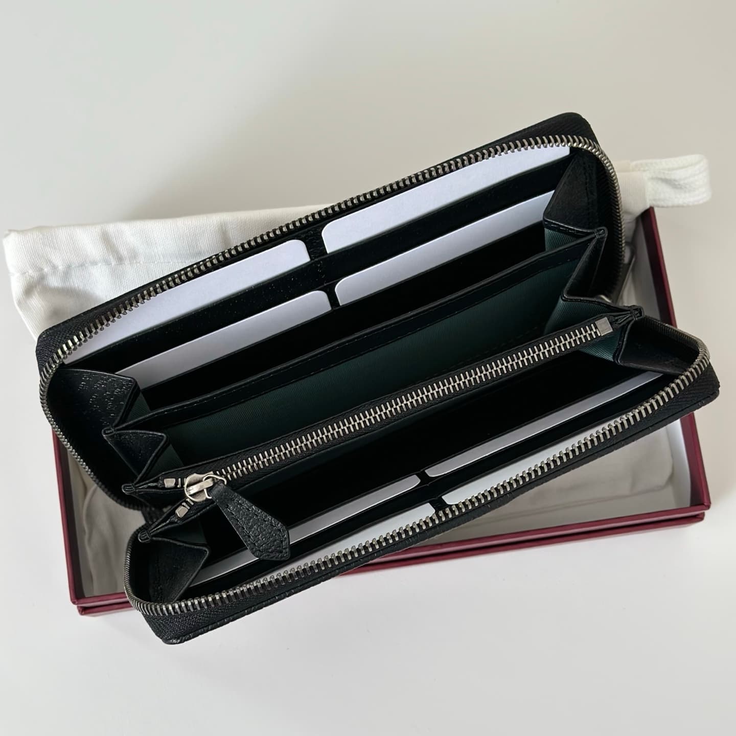 Gucci Ophidia zip around wallet Black 834694 High