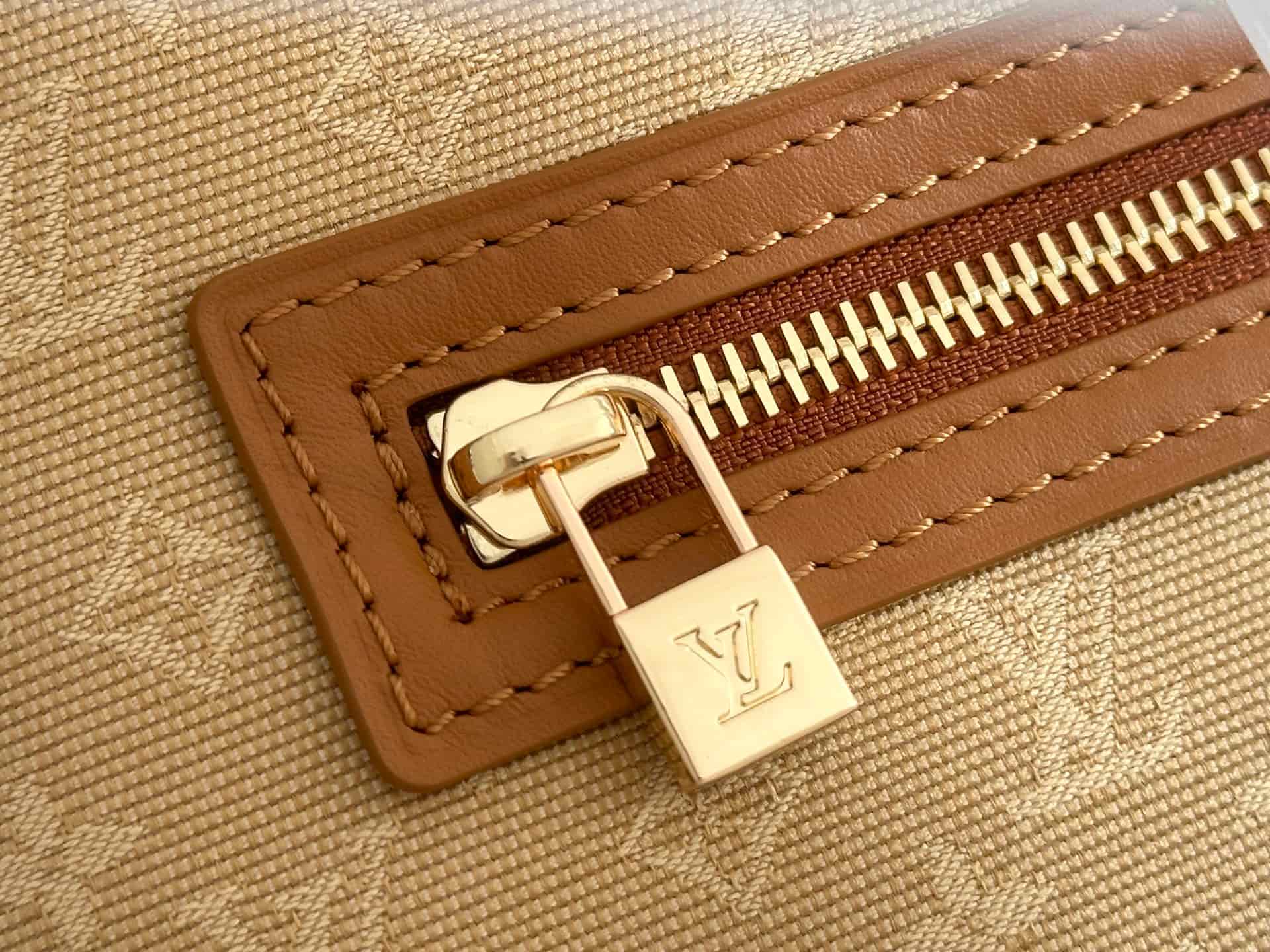 Louis Vuitton Monogram Lin Lucille shoulder bag M92683 High