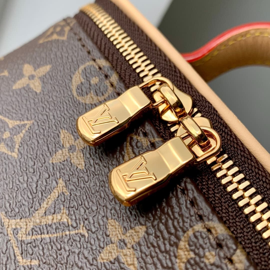 Louis Vuitton Nice Beauty Monogram canvas M83079 High