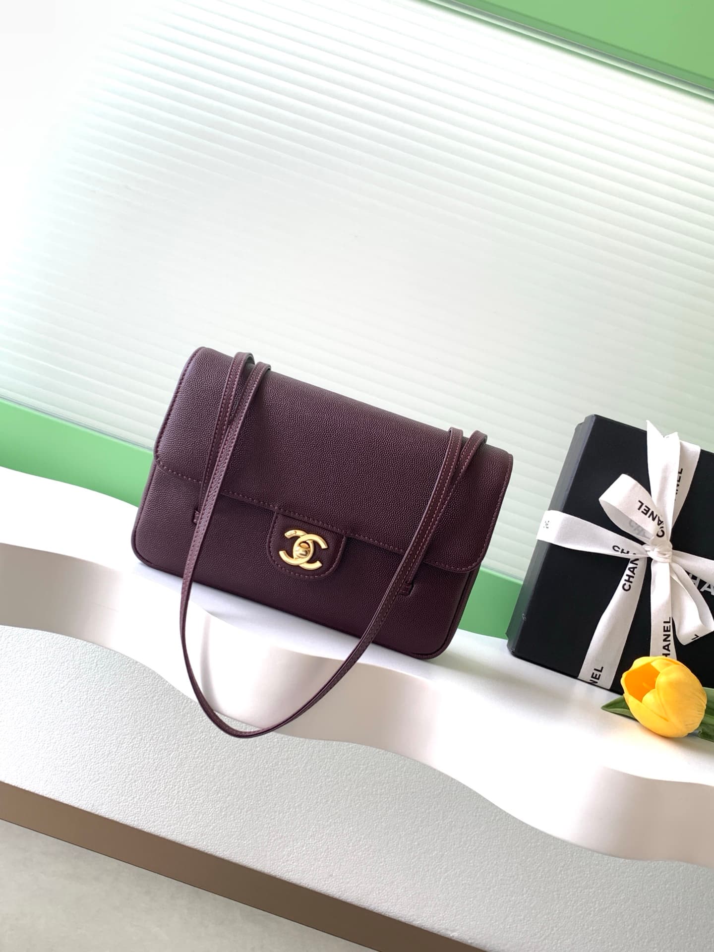 Chanel Small Flap Bag Grained Shiny Calfskin & Gold-Tone Metal AS6130 Claret High