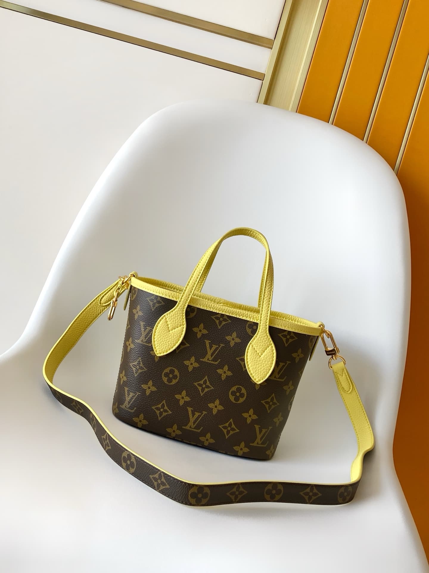 Louis Vuitton Neverfull Inside Out BB Banane Coated canvas M29228 High