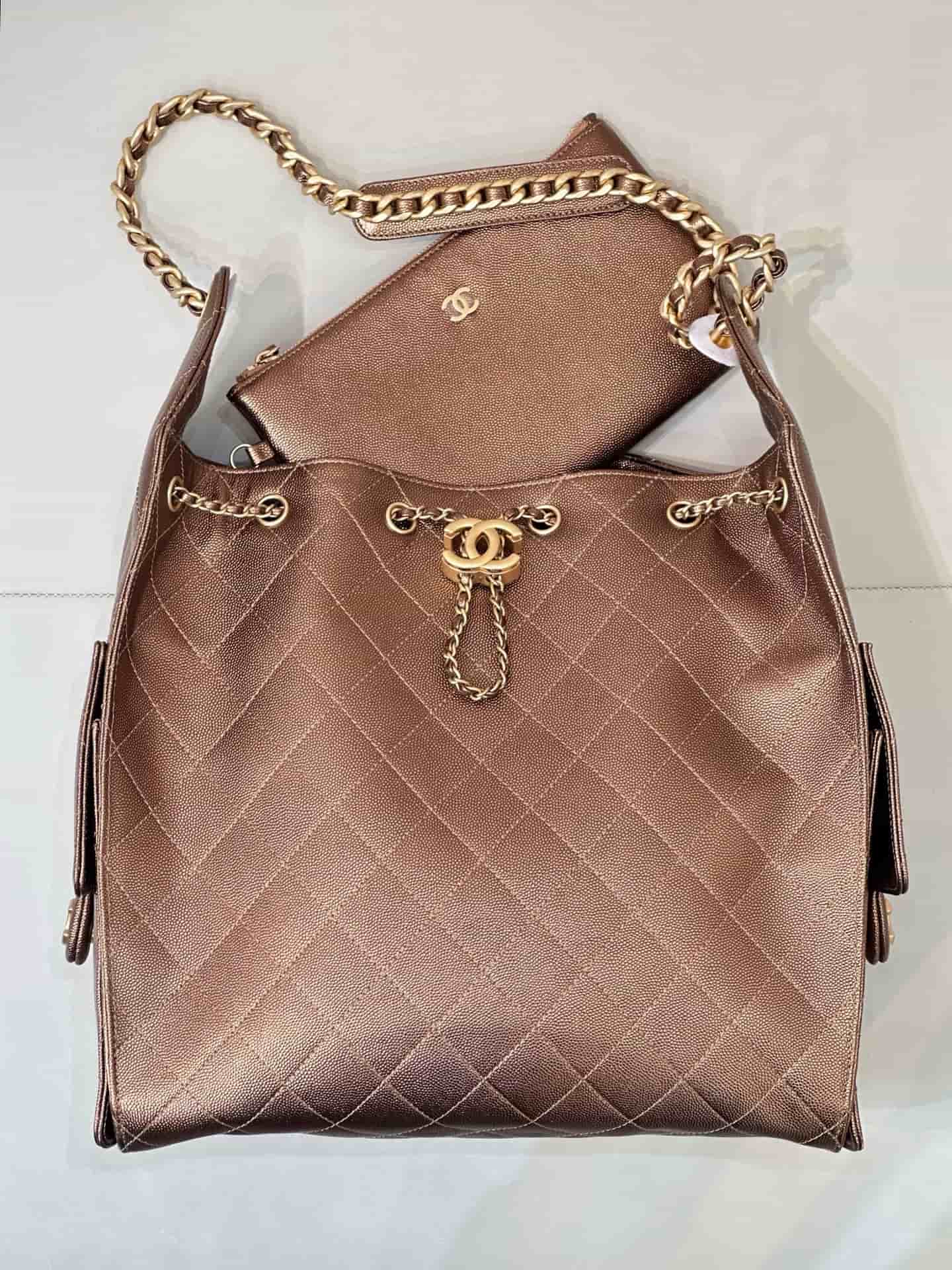 Chanel 25 Medium Hobo handbag AS5311 Grained Calfskin & Gold-tone Metal Dark Gold TOP
