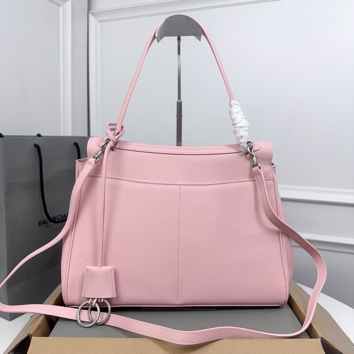 Balenciaga Rodeo Medium Bag in Pink Leather With Silver-Tone Metal High