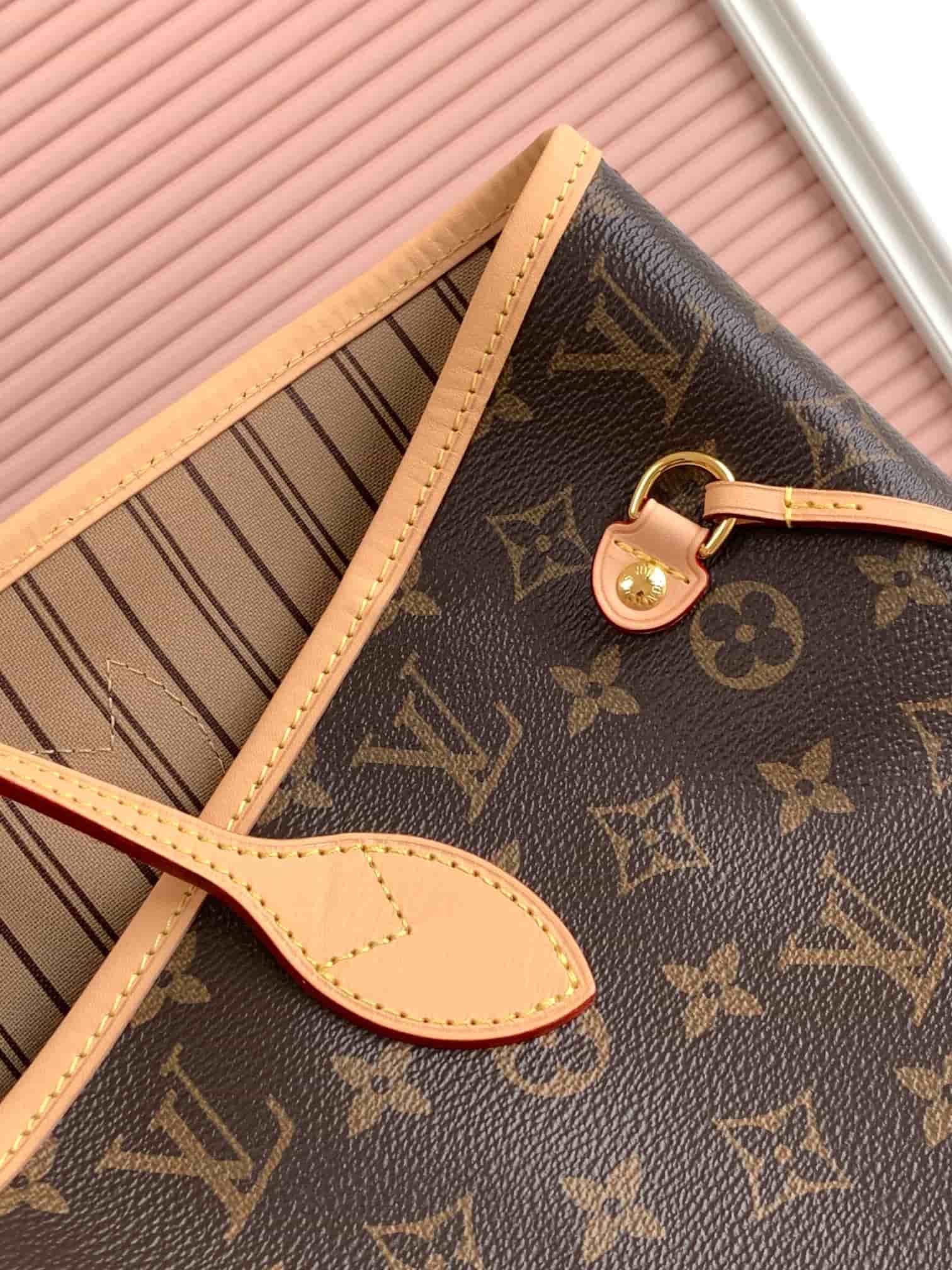 Louis Vuitton Neverfull MM Monogram coated canvas M46975 Beige High