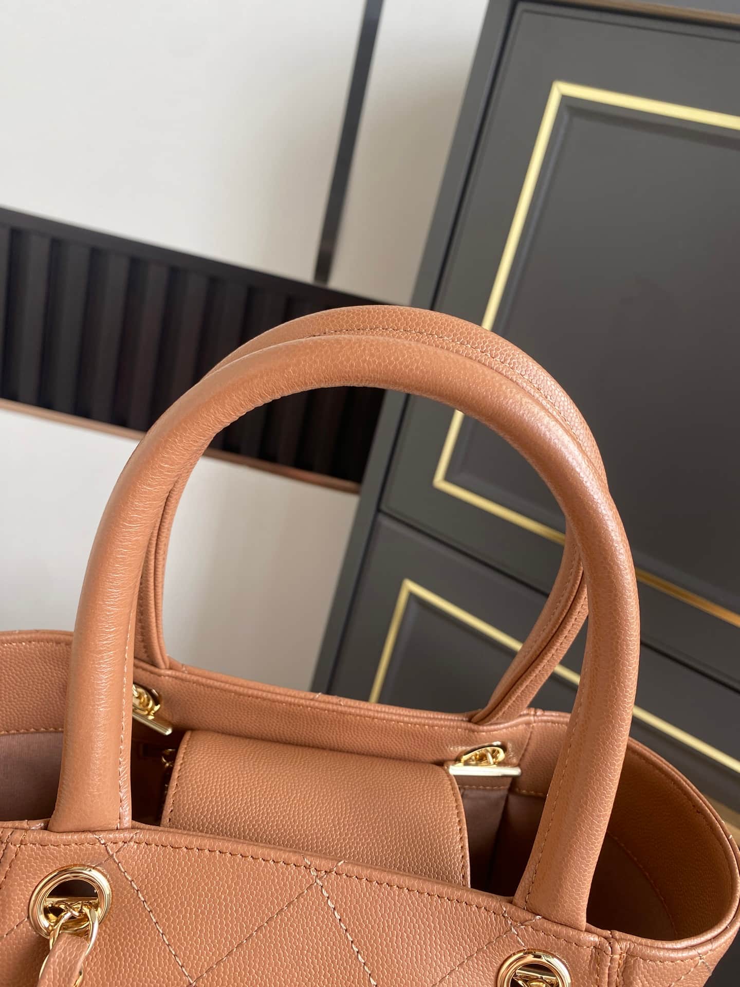 Chanel Tote Bag Grained Calfskin&Gold-Tone Metal Brown AS6025 High