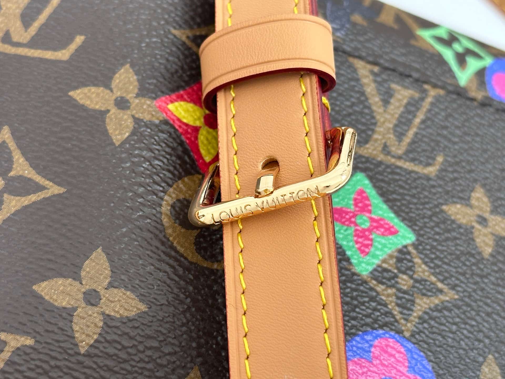 Louis Vuitton Satchel Wearable Wallet Monogram Canvas M26806 High