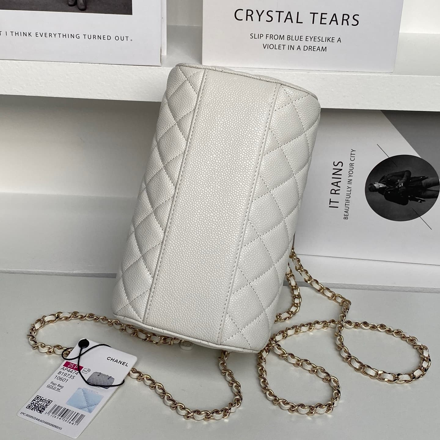 Chanel Classic Clutch with Chain Grained Calfskin & Gold-Tone Metal White AP4474 High