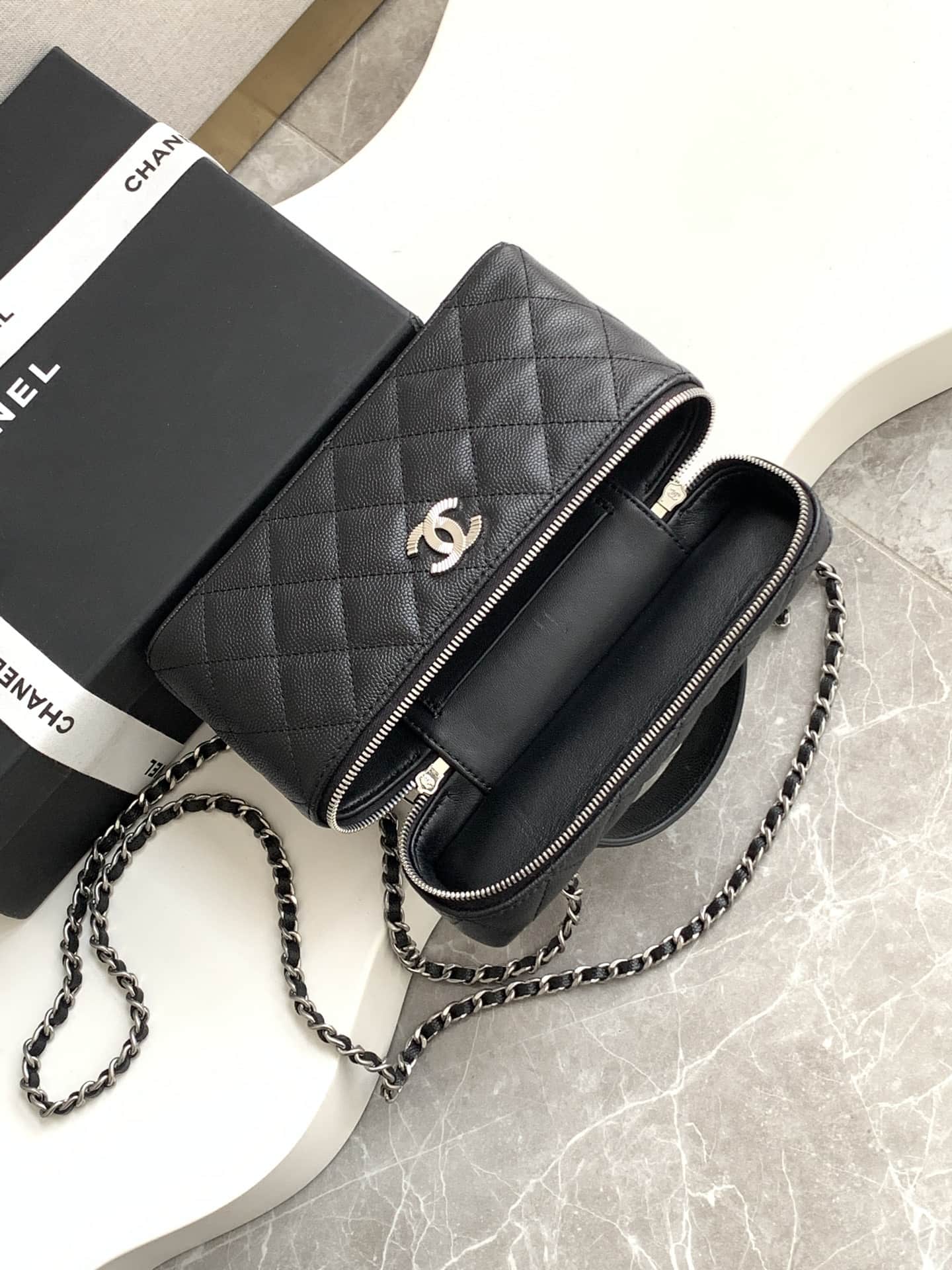 Chanel VANITY WITH CHAIN AP4407 Grained Calfskin & Silver-Tone Metal Black High