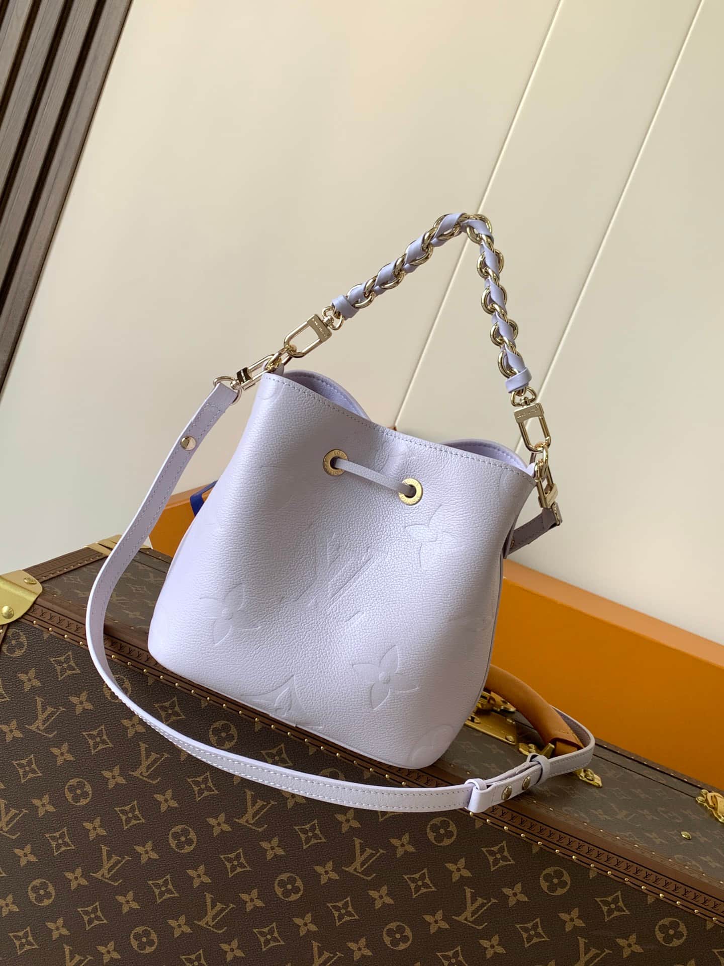 Louis Vuitton NéoNoé BB Misty Lilac Embossed grained cowhide leather M25675 High