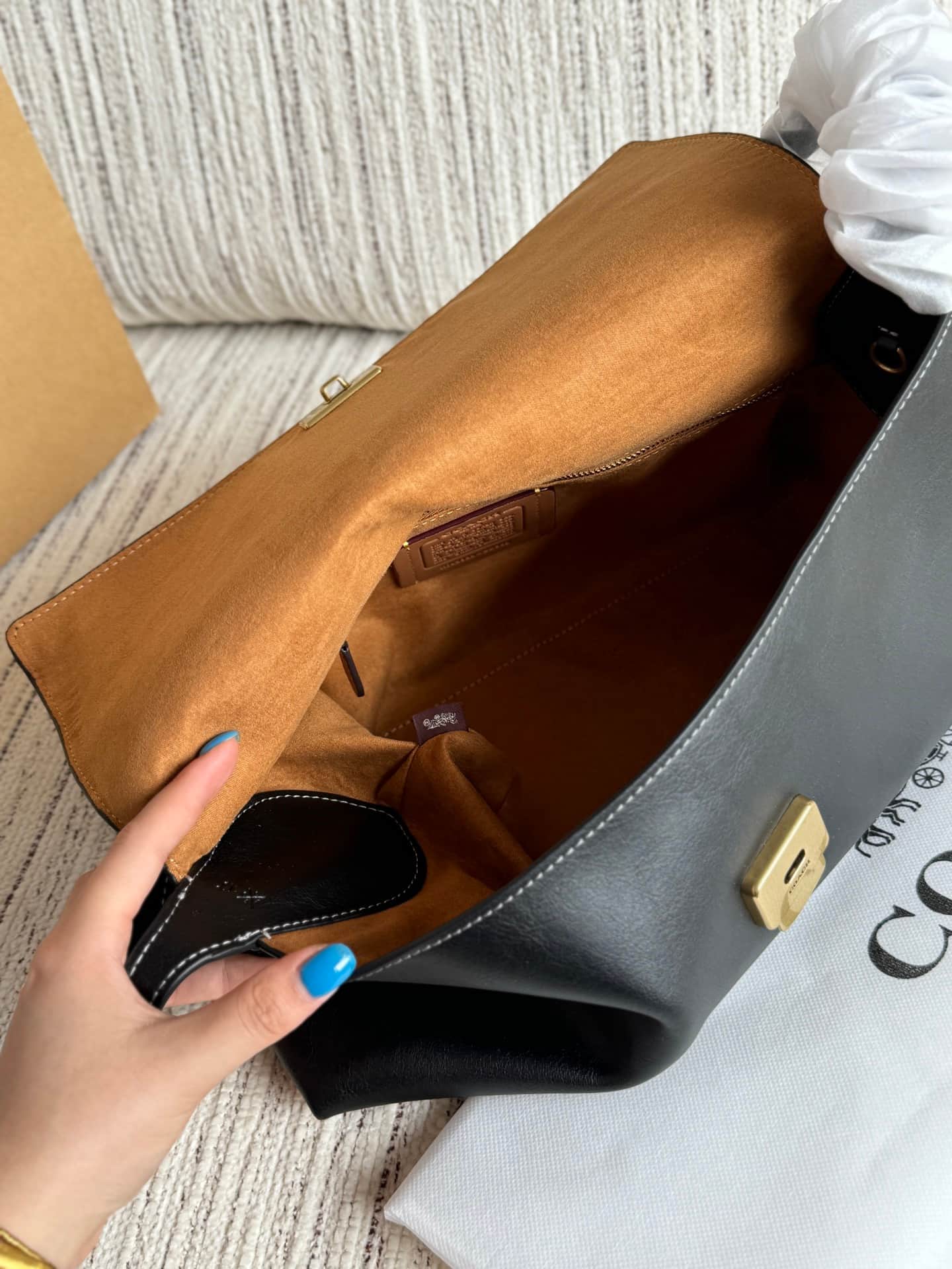 Coach Chelsea Shoulder Bag Smooth Grain Leather Black High