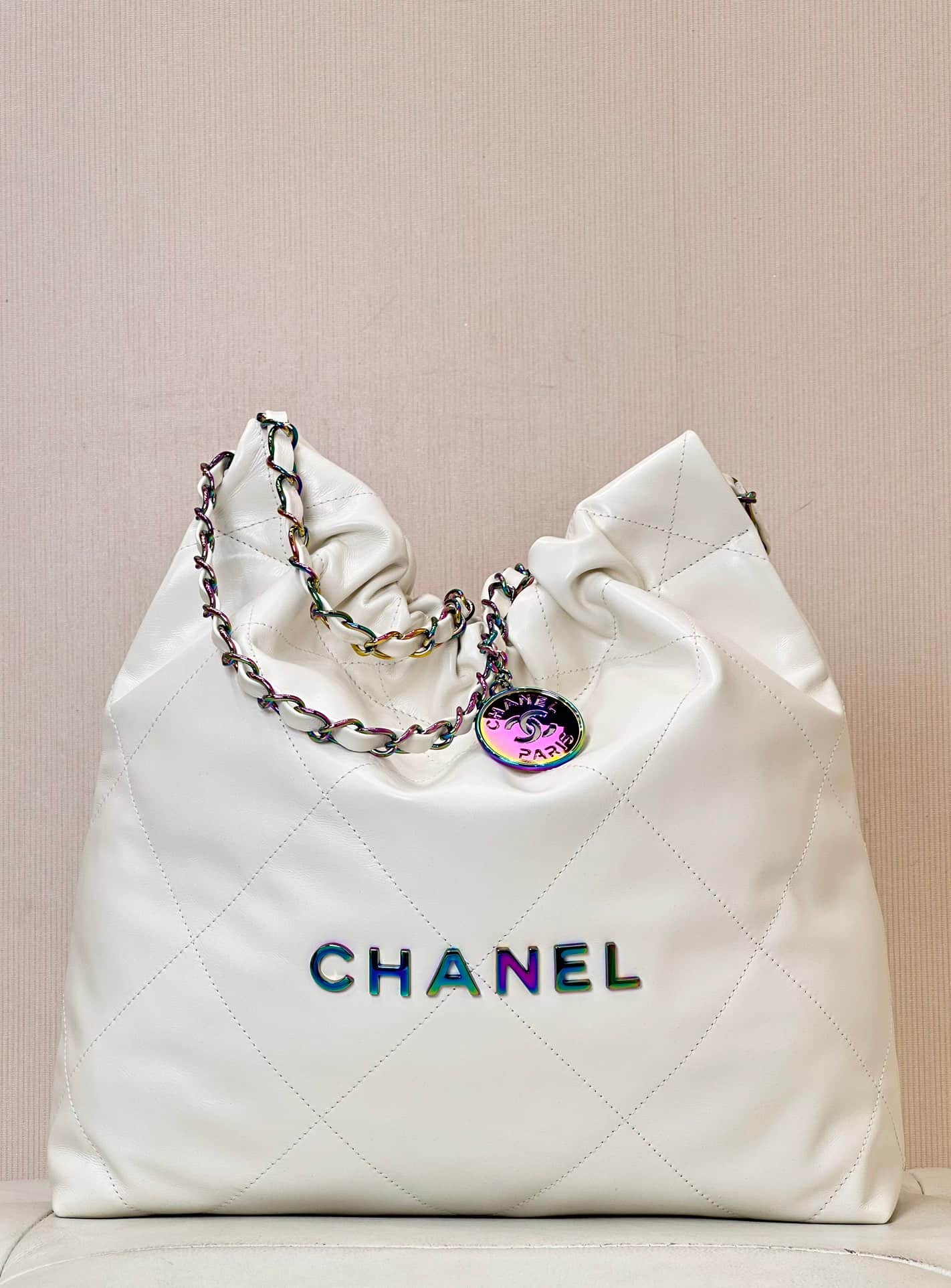 Chanel 22 Small handbag Shiny calfskin & rainbow metal AS3260 White TOP