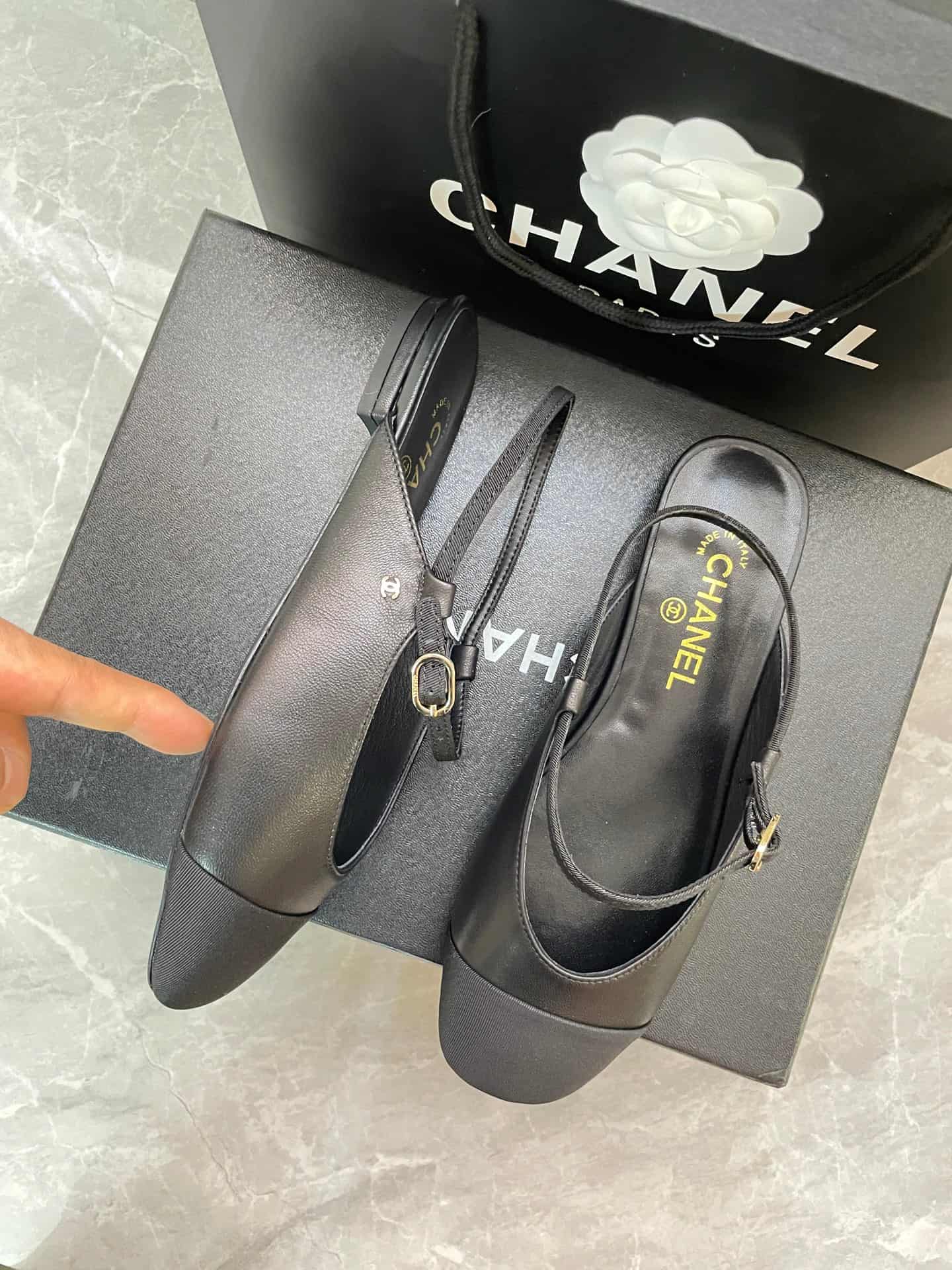 Chanel CC slingback flats women