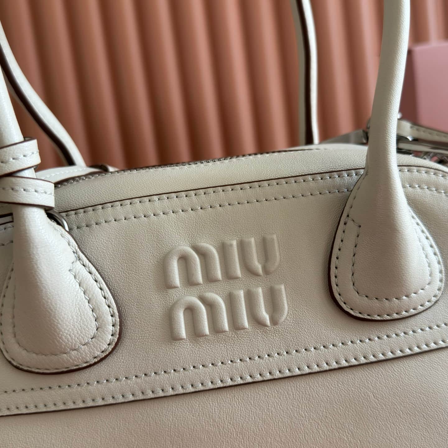 Miu Miu Vivant nappa leather bag Chalk White 5BB200  TOP
