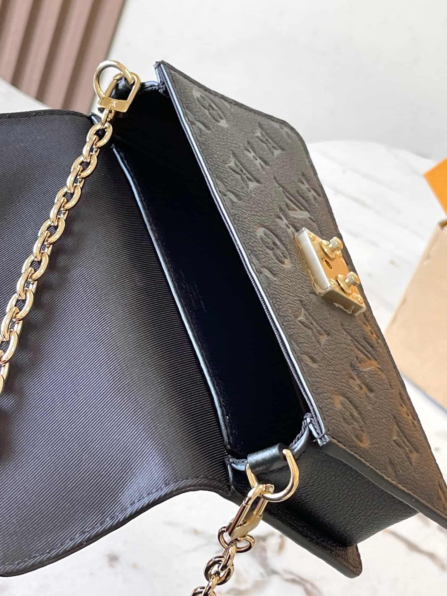 Louis Vuitton Wallet On Chain Métis Black Monogram Empreinte embossed supple grained cowhide leather M82637 TOP