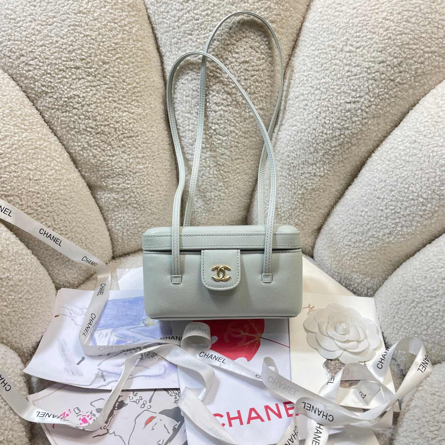 Chanel Long Vanity with Leather Strap Grained Shiny Calfskin & Gold-Tone Metal Light Green AP5067 A