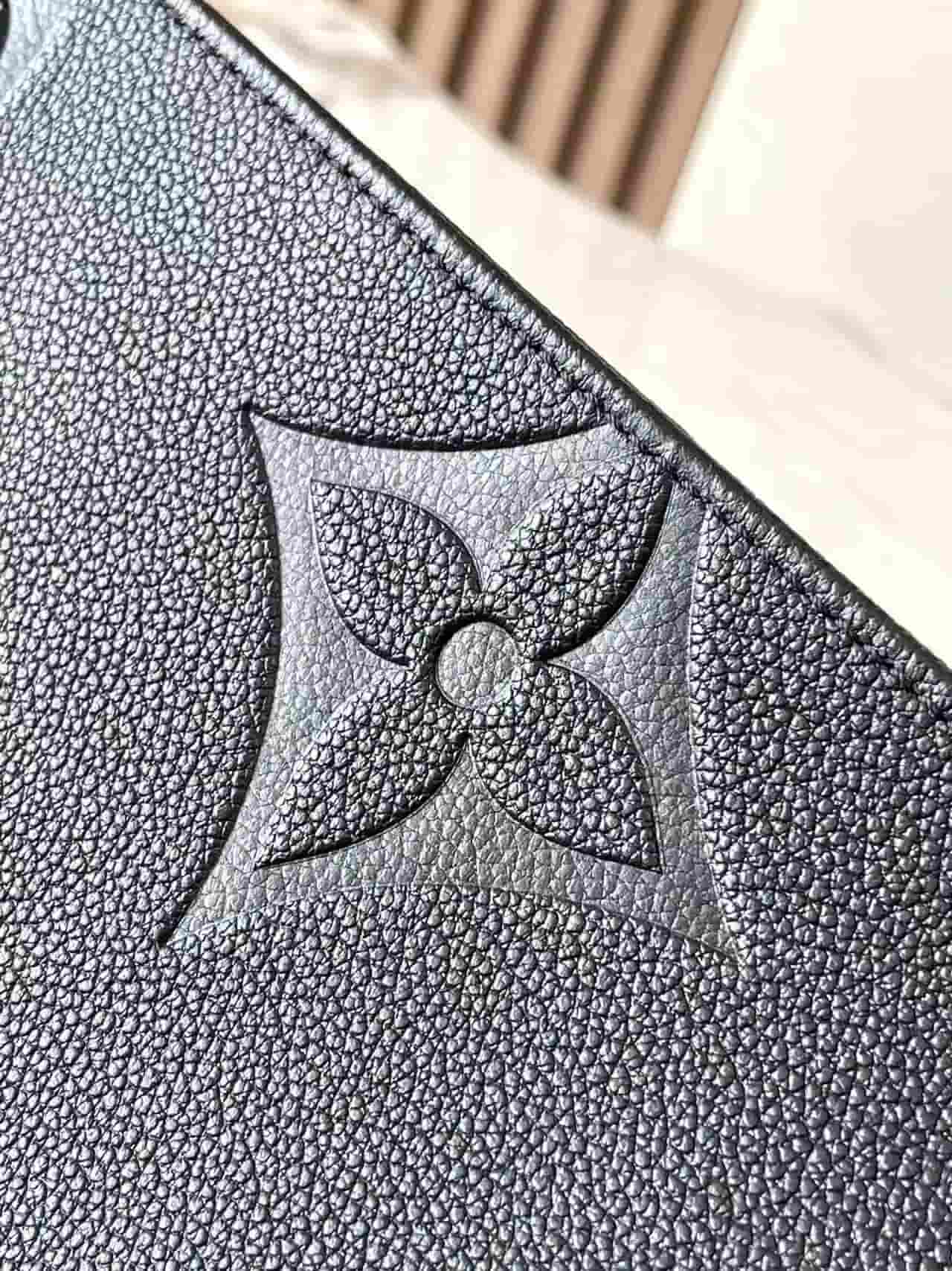 Louis Vuitton ONTHEGO MM Monogram Empreinte Black High